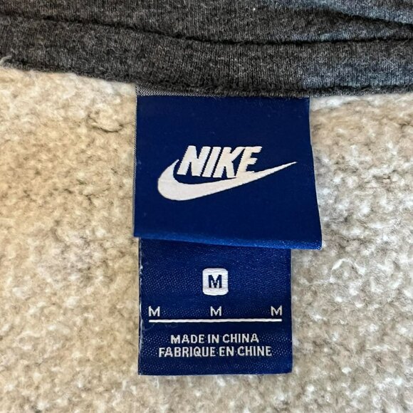 Nike Men's Sportswear Club Fleece Full Zip Hoodie in a dark gray - Picture 7 of 8